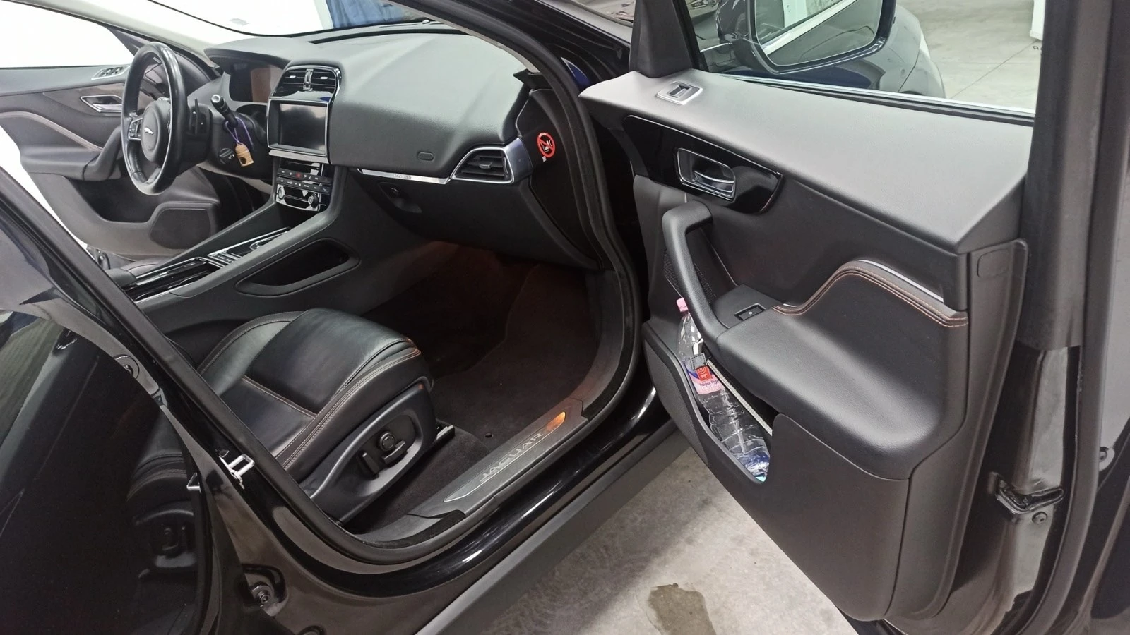 Jaguar F-PACE  - изображение 5