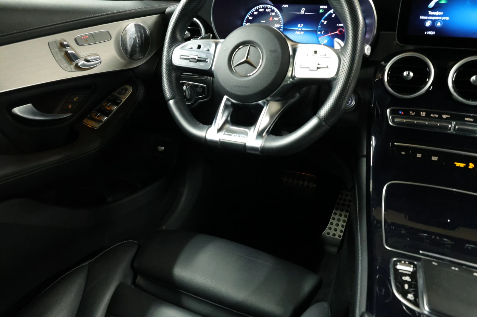 Mercedes-Benz GLC 43 AMG 4-MATIC Burmester  Surround-Soundsystem - изображение 9