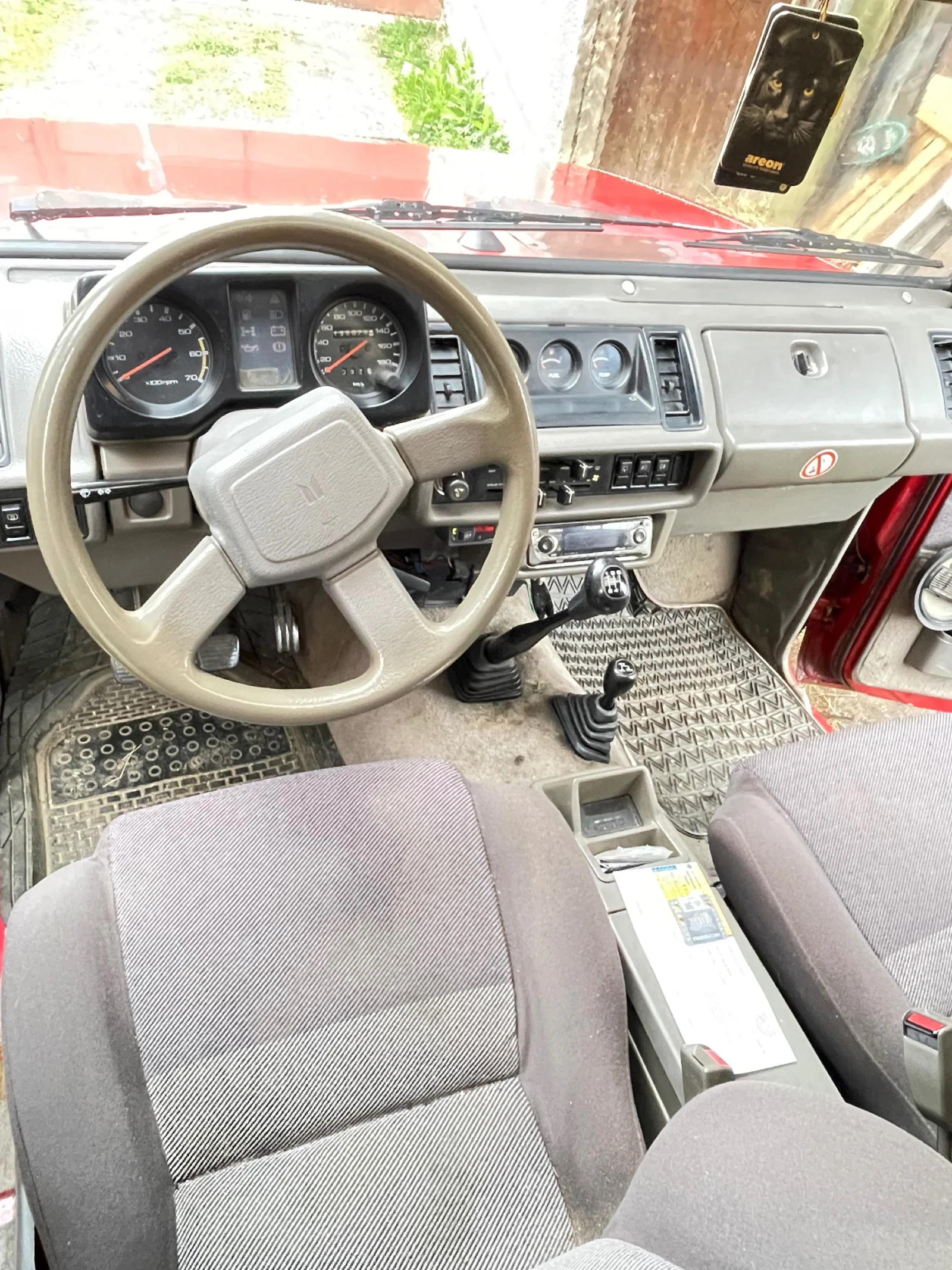 Isuzu Trooper, снимка 9 - Автомобили и джипове - 54175446