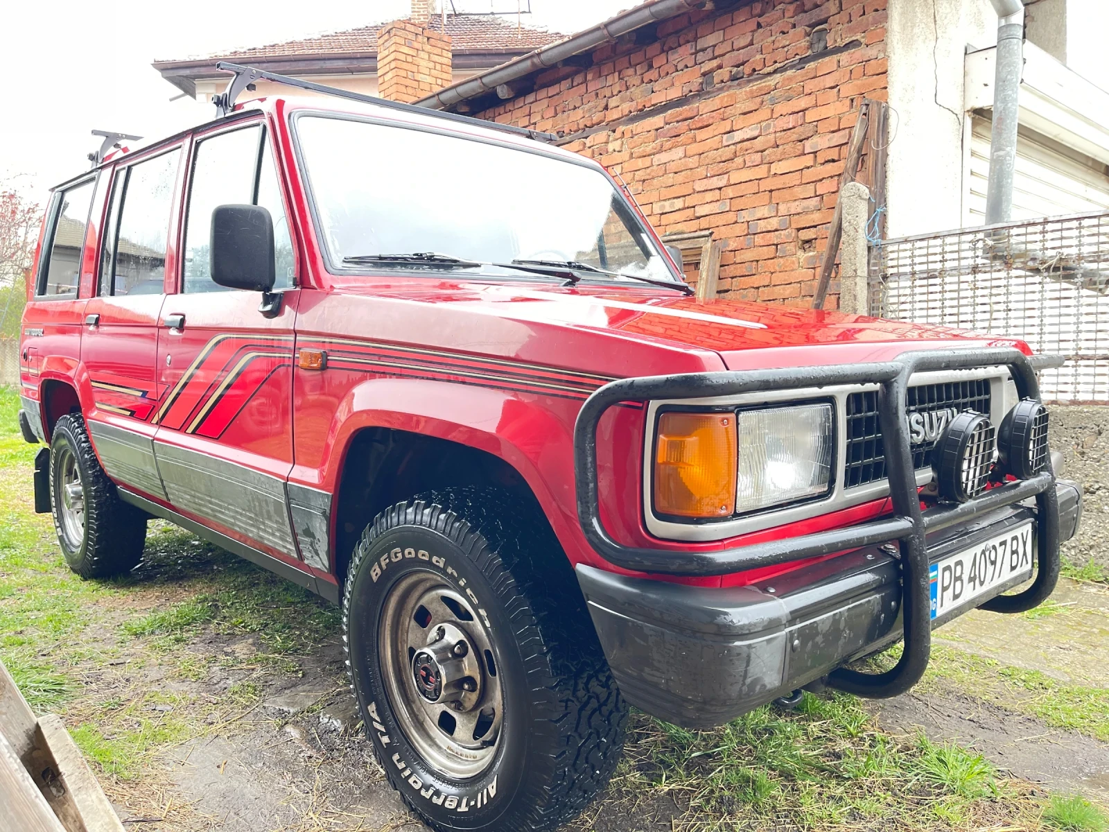 Isuzu Trooper, снимка 2 - Автомобили и джипове - 54175446