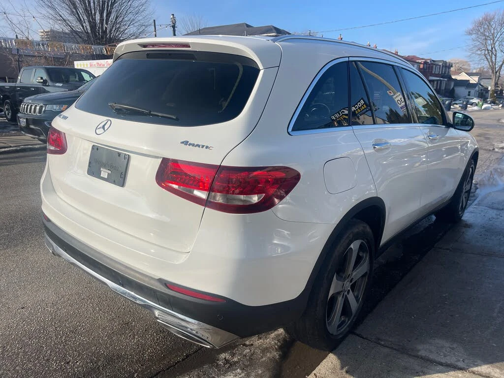 Mercedes-Benz GLC 300 4MATIC* AMBIENT* ПОДГРЕВ* ПАНОРАМА* КАМЕРА, снимка 7 - Автомобили и джипове - 54526812