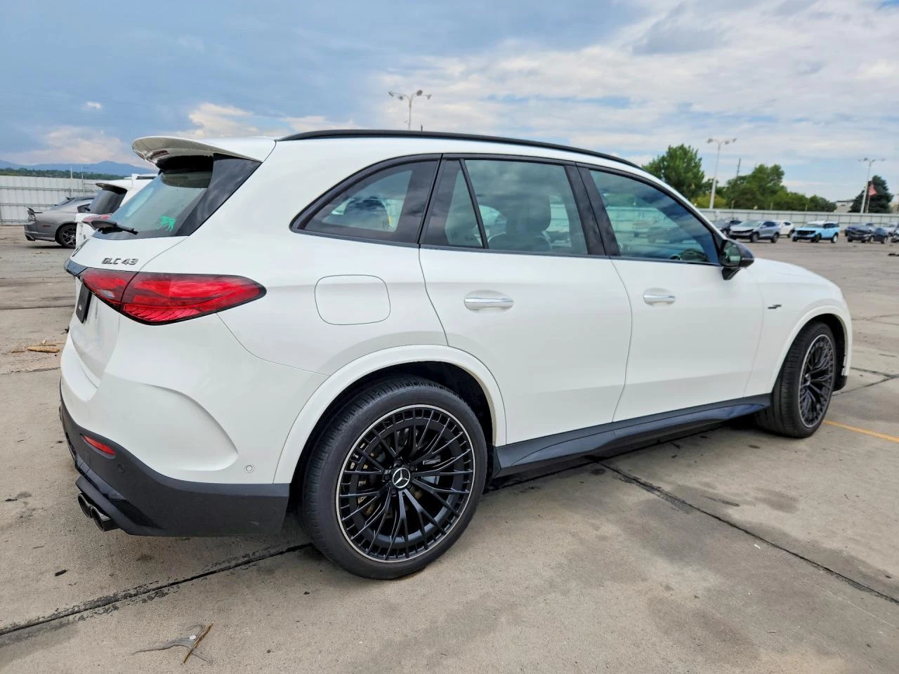Mercedes-Benz GLC 43 AMG 2.0l Glc 43 4Matic Amg, снимка 3 - Автомобили и джипове - 55773173