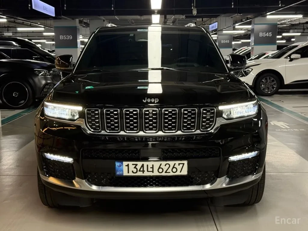Jeep Grand cherokee SUMMIT RESERVE | МАСАЖ | ХЕД ЪП | ЕЛ. СТЕПЕНКИ, снимка 3 - Автомобили и джипове - 56070110