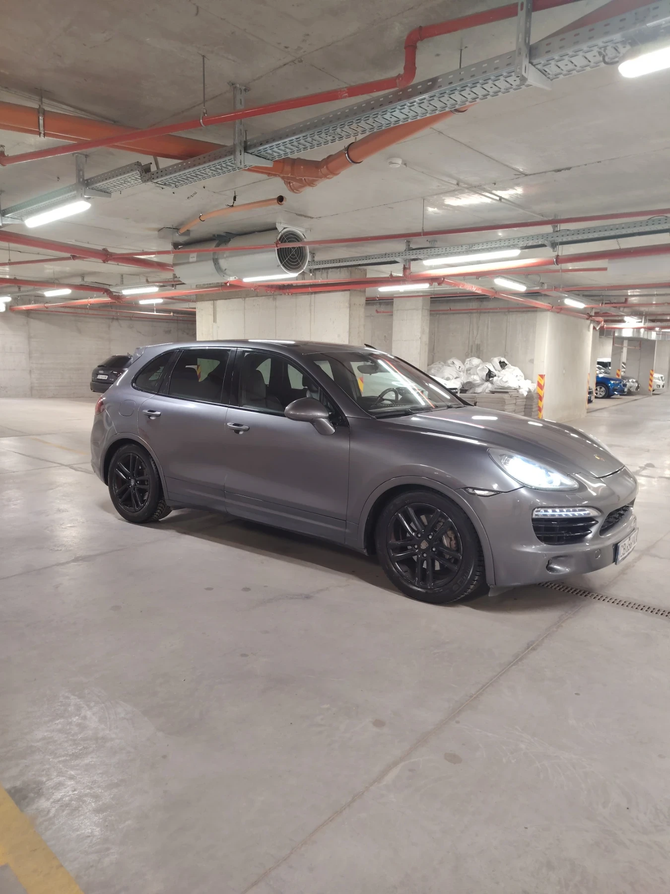 Porsche Cayenne, снимка 3 - Автомобили и джипове - 56415701