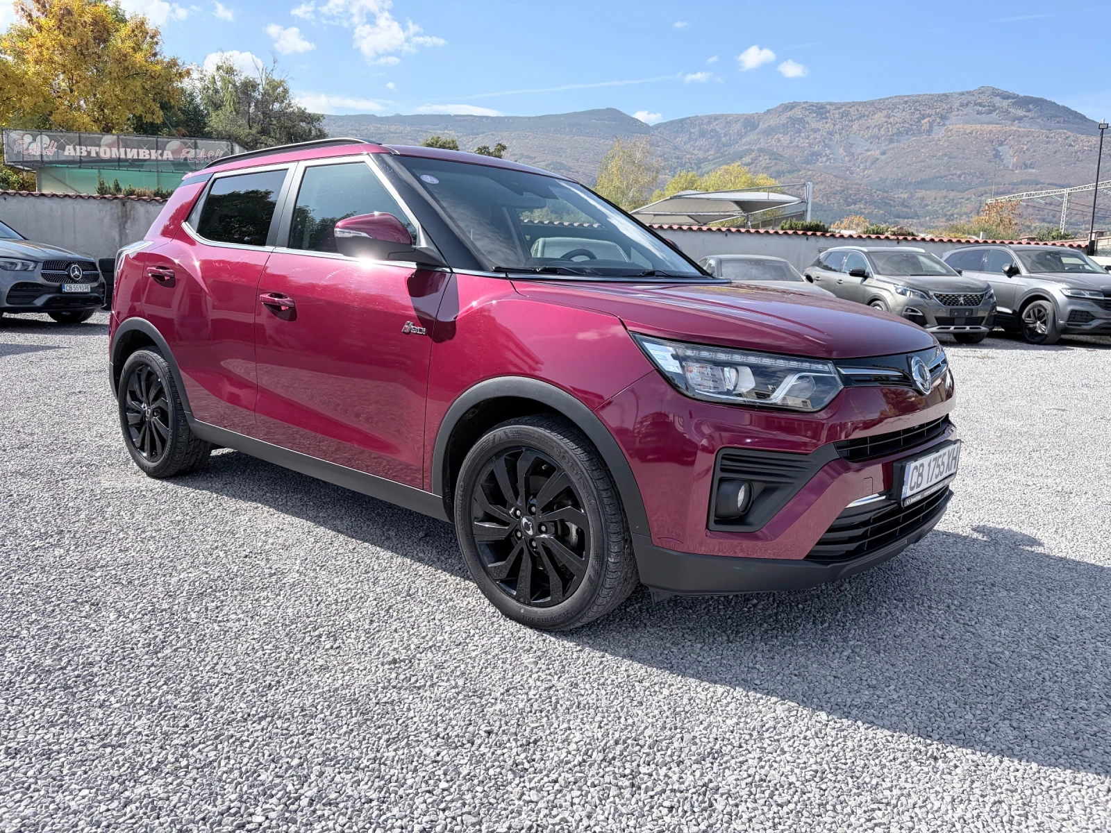 SsangYong Tivoli, снимка 3 - Автомобили и джипове - 56442714