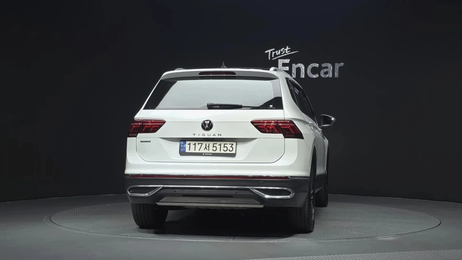 VW Tiguan, снимка 4 - Автомобили и джипове - 56689690