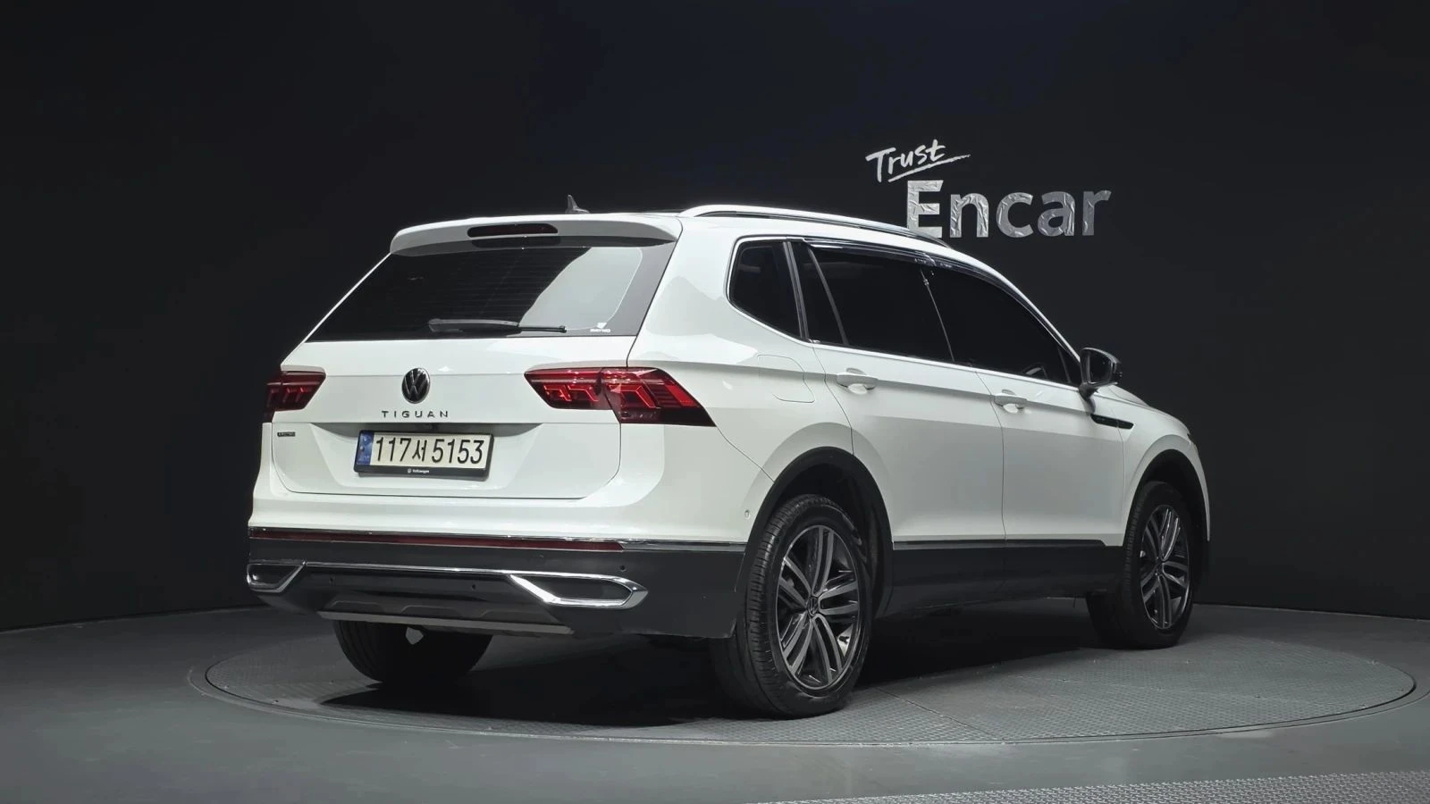 VW Tiguan, снимка 2 - Автомобили и джипове - 56689690