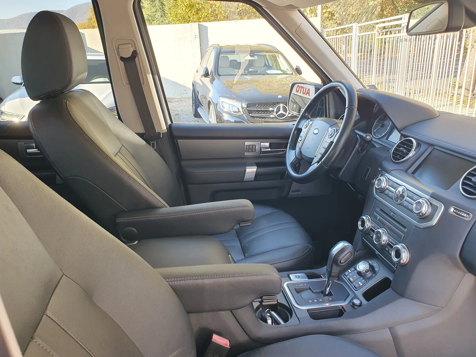 Land Rover Discovery 3.0/245kc, снимка 15 - Автомобили и джипове - 56739728