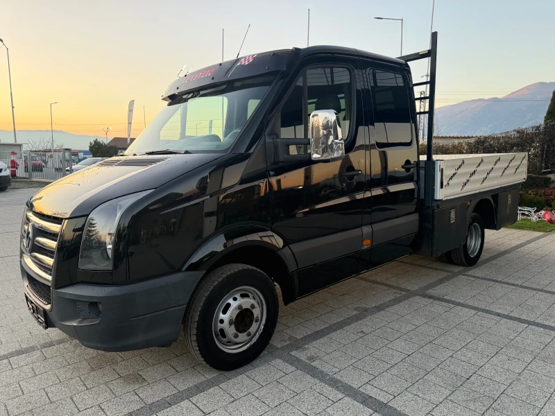 VW Crafter 2.5TDI 163к.с. до 3.5т. 6-местен Климатроник , снимка 4 - Бусове и автобуси - 52804651