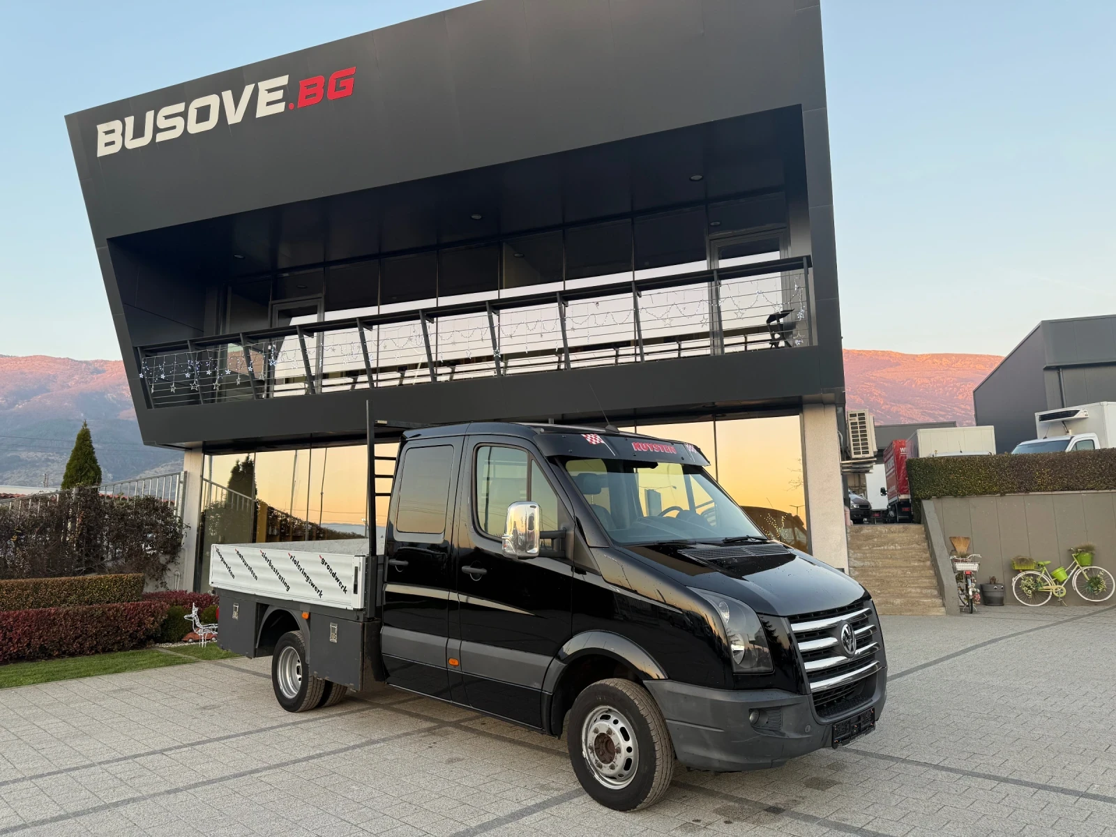 VW Crafter 2.5TDI 163к.с. до 3.5т. 6-местен Климатроник , снимка 1