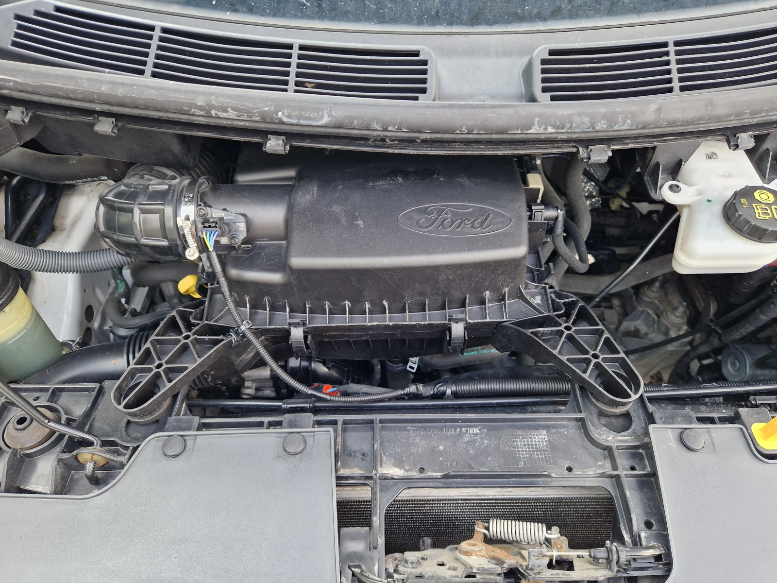 Ford Transit Custom 2.0TDCI, снимка 16 - Бусове и автобуси - 55142713