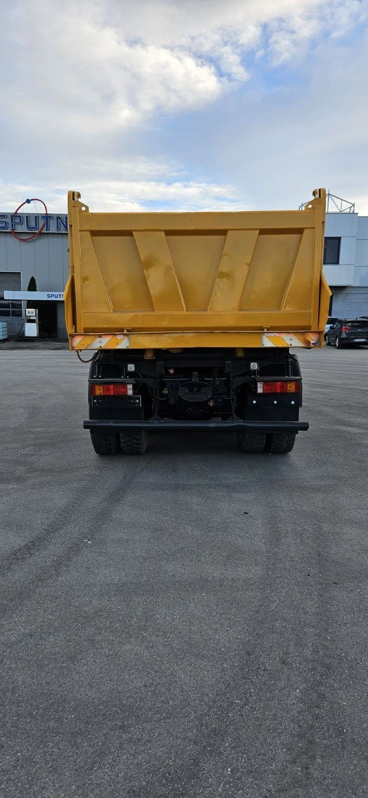 Renault Kerax 420, снимка 4 - Камиони - 48869003