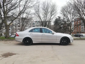 Mercedes-Benz C 55 AMG V8, снимка 1