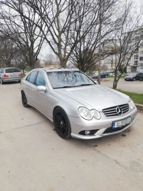 Mercedes-Benz C 55 AMG V8, снимка 2
