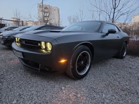 Dodge Challenger 3.6 V6 SXT ГОТОВ ЗА СЕЗОНА ТОП ЦЕНА!!!, снимка 3