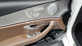 Mercedes-Benz E 220 AVANGARD HEAD UP/BURMESTER 4D/PANORAMA/360CAM/, снимка 16