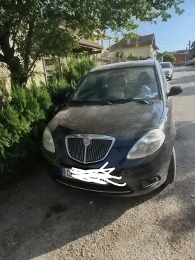 ����� �� �������� �� Lancia Ypsilon
