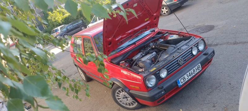 VW Golf Синхро , снимка 2 - Автомобили и джипове - 47346511