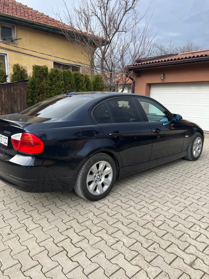 BMW 320, снимка 4 - Автомобили и джипове - 49453987