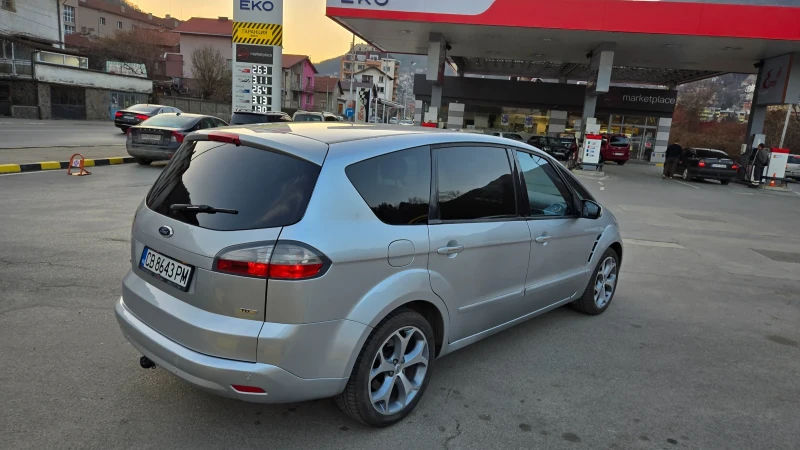 Ford S-Max Титаниум/6+ 1/Много запазен!, снимка 6 - Автомобили и джипове - 49536259