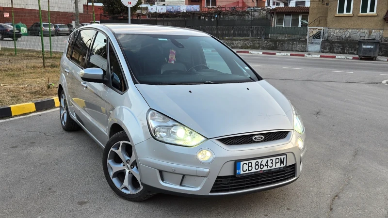 Ford S-Max Титаниум/6+ 1/Много запазен!, снимка 1 - Автомобили и джипове - 49536259