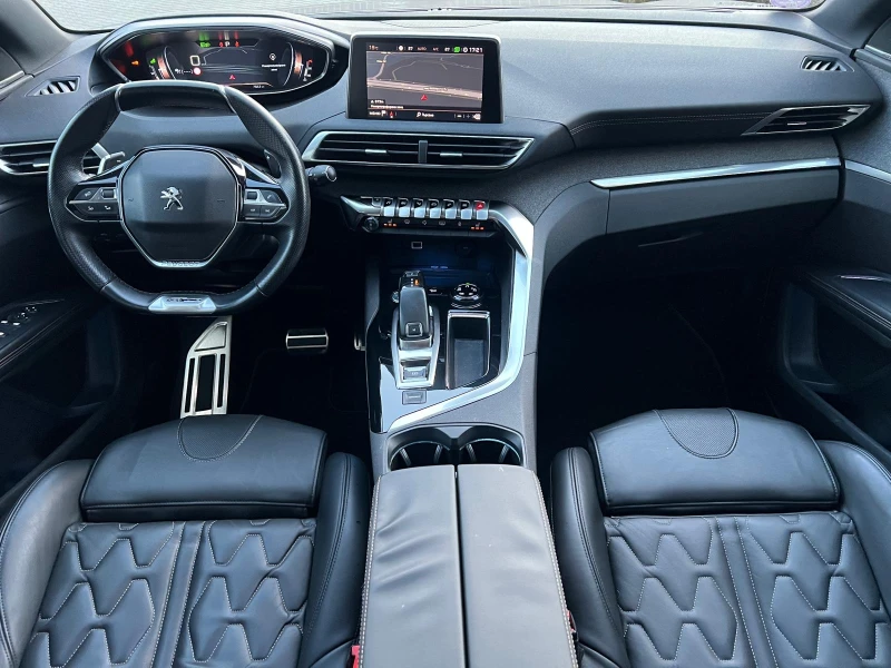 Peugeot 5008 GT-Line 3D i-cockpit 7м.Панорама Дистроник Carplay, снимка 9 - Автомобили и джипове - 49512012