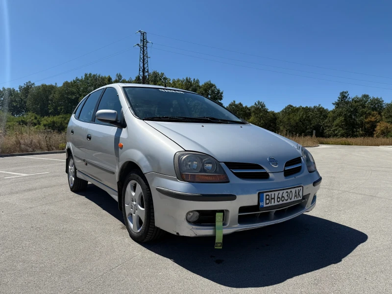 Nissan Almera tino 2.2 DCI