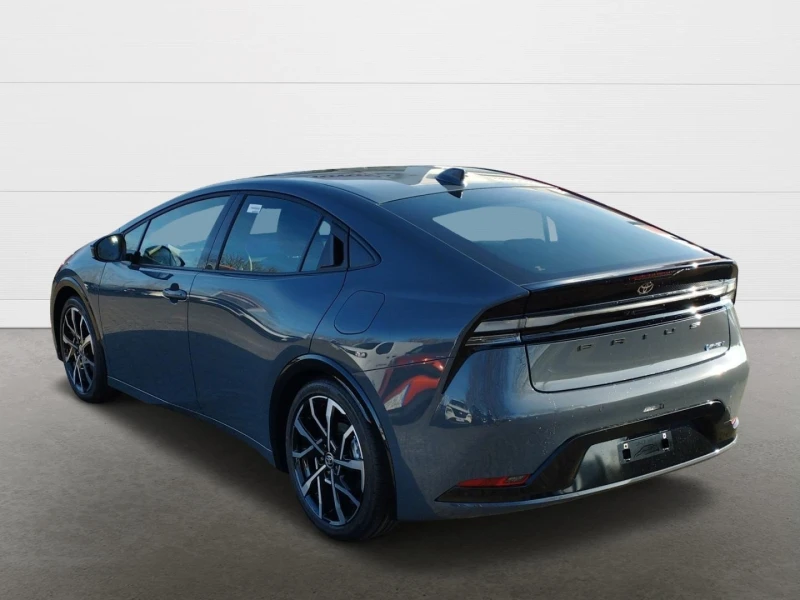 Toyota Prius 2.0 PLUG-IN HYBRID EXECUTIVE MATRIX, снимка 6 - Автомобили и джипове - 52080304