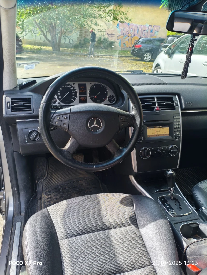 Mercedes-Benz B 200, снимка 2 - Автомобили и джипове - 52261279