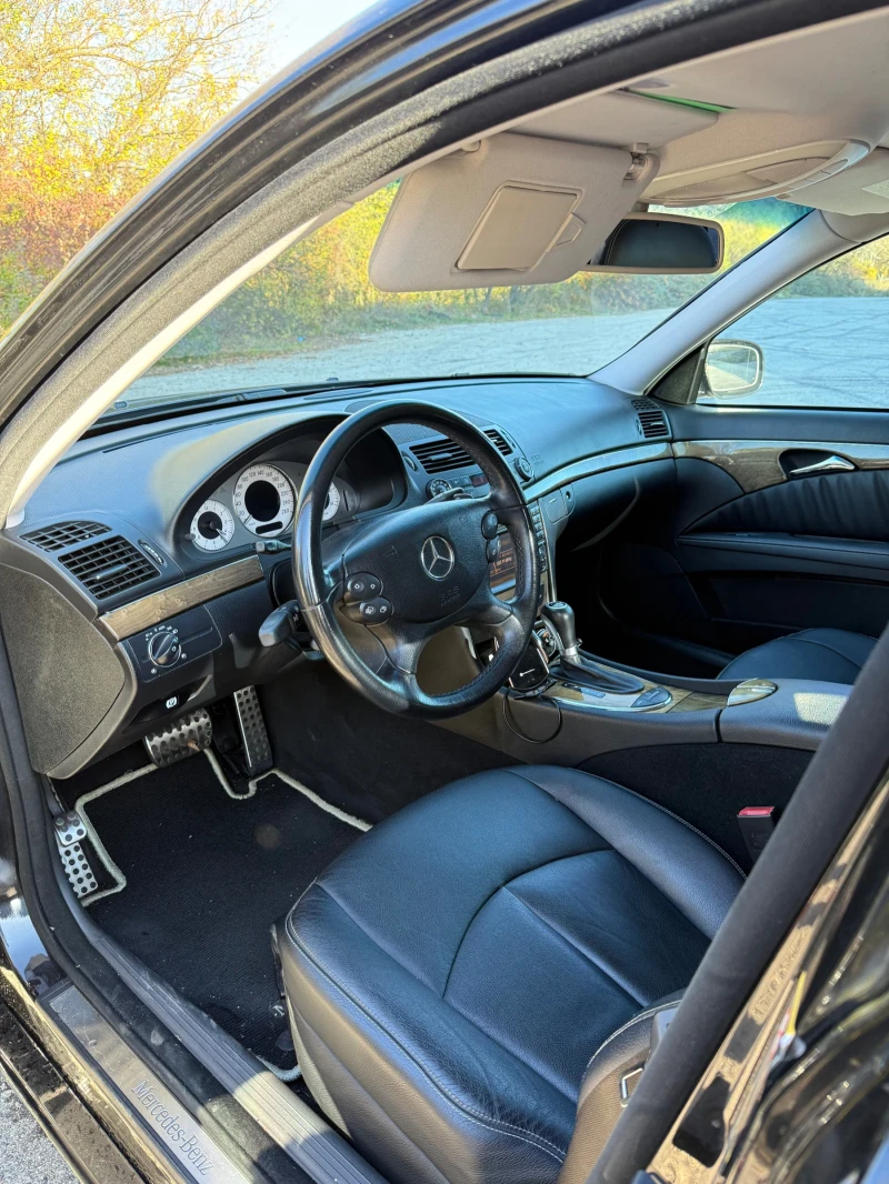 Mercedes-Benz E 320 4MATIC/CDI EVO FACELIFT/AVANTGARDE/XENON/NAVI, снимка 8 - Автомобили и джипове - 52270358