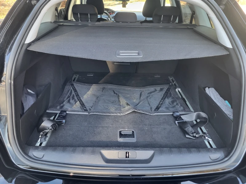 Peugeot 308 1.5HDI-2019г, снимка 13 - Автомобили и джипове - 52507773