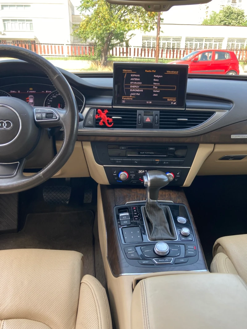 Audi A7 3.0 TFSI Quarttro SWISS Distronic, снимка 12 - Автомобили и джипове - 52926021
