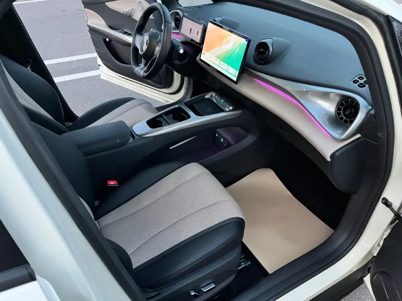 BYD Dolphin 2025 Facelift 45 kWh, снимка 12 - Автомобили и джипове - 52944125