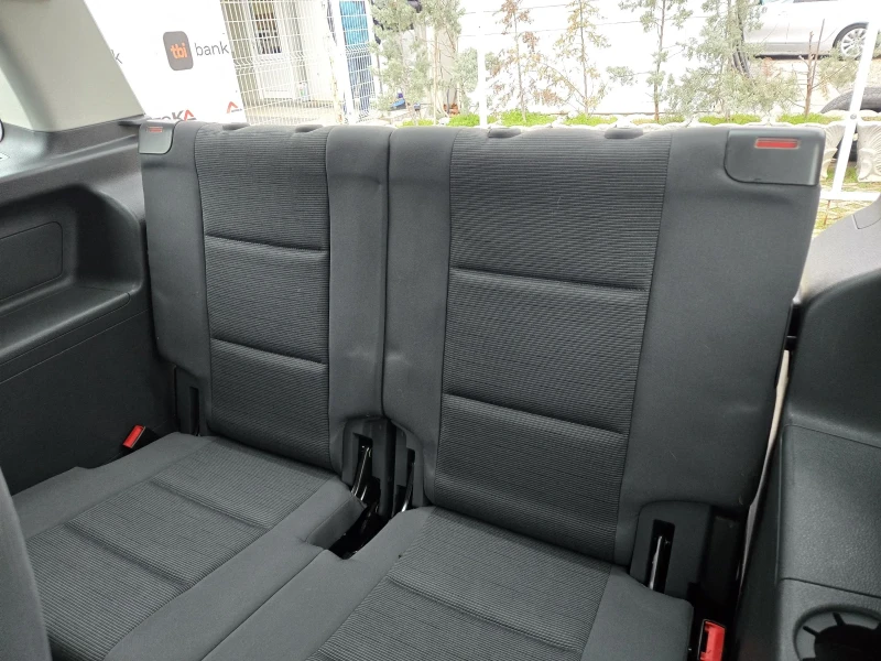 VW Touran 2.0i-109кс= 7МЕСТА= ФАБРИЧЕН МЕТАН= FACE= АВТОПИЛО, снимка 10 - Автомобили и джипове - 53597427