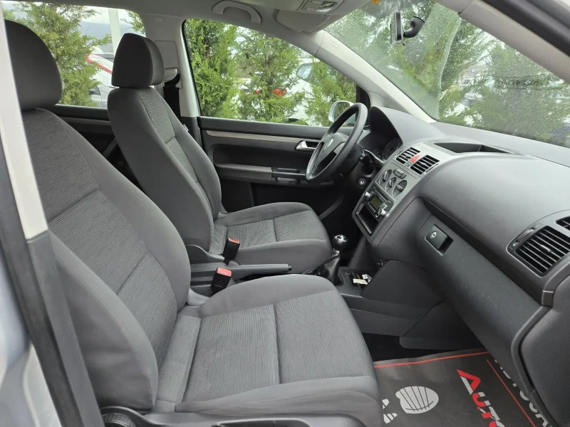 VW Touran 2.0i-109кс= 7МЕСТА= ФАБРИЧЕН МЕТАН= FACE= АВТОПИЛО, снимка 15 - Автомобили и джипове - 53597427