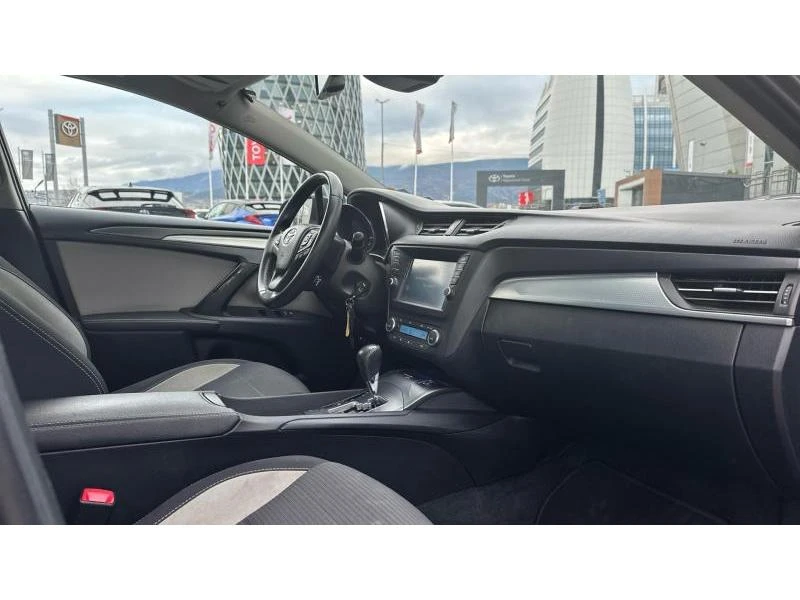 Toyota Avensis SDN 1.8P CVT EXECUTIVE | Mobile.bg   6