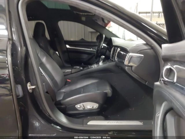 Porsche Panamera TURBO* BOSE* ШИБИДАХ* ПОДГРЕВ* ОБДУХВАНЕ* КАМЕРА, снимка 11 - Автомобили и джипове - 54106017