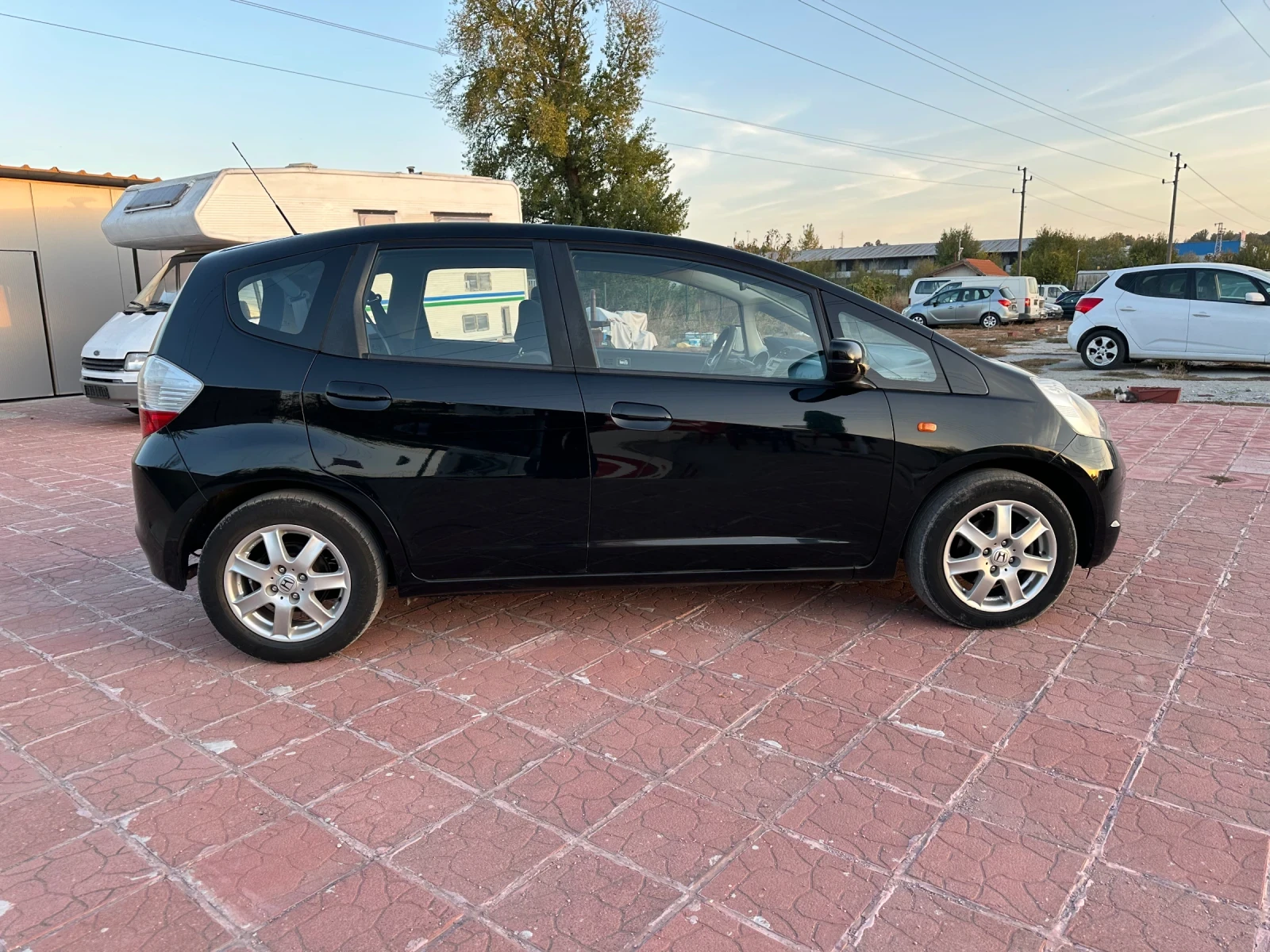 Honda Jazz 1.2-EURO5-Netherlands-1Г-ГАРАНЦИЯ-BLACK-FRIDAY-ПРО - изображение 5