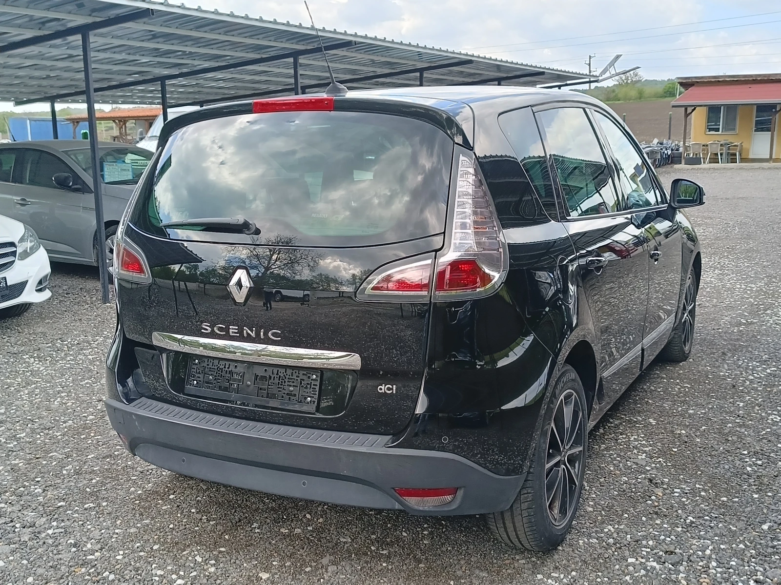 Renault Scenic 1.6dci Нави - изображение 5