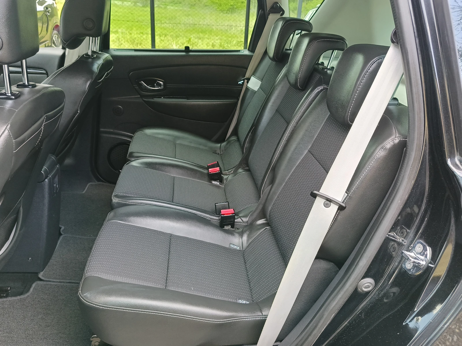 Renault Scenic 1.6dci Нави - изображение 10