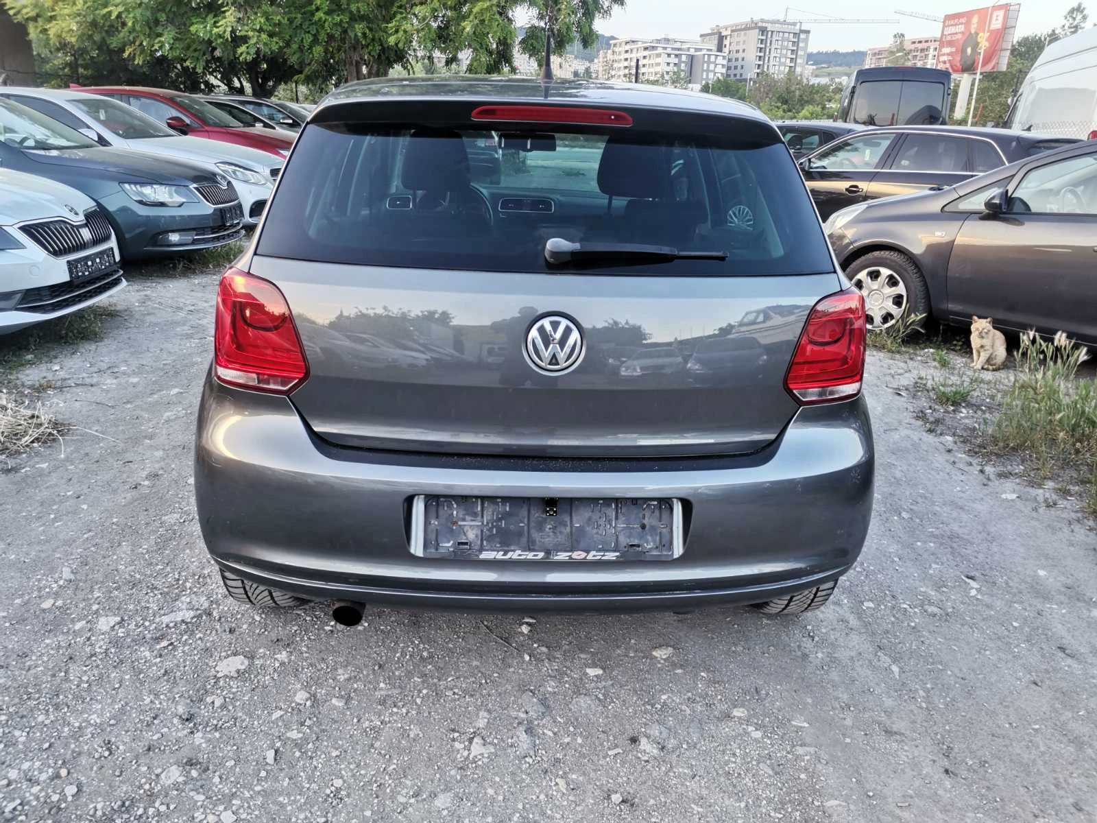 VW Polo 1.4i КАТО НОВ/NAVI/КАМЕРА - изображение 5