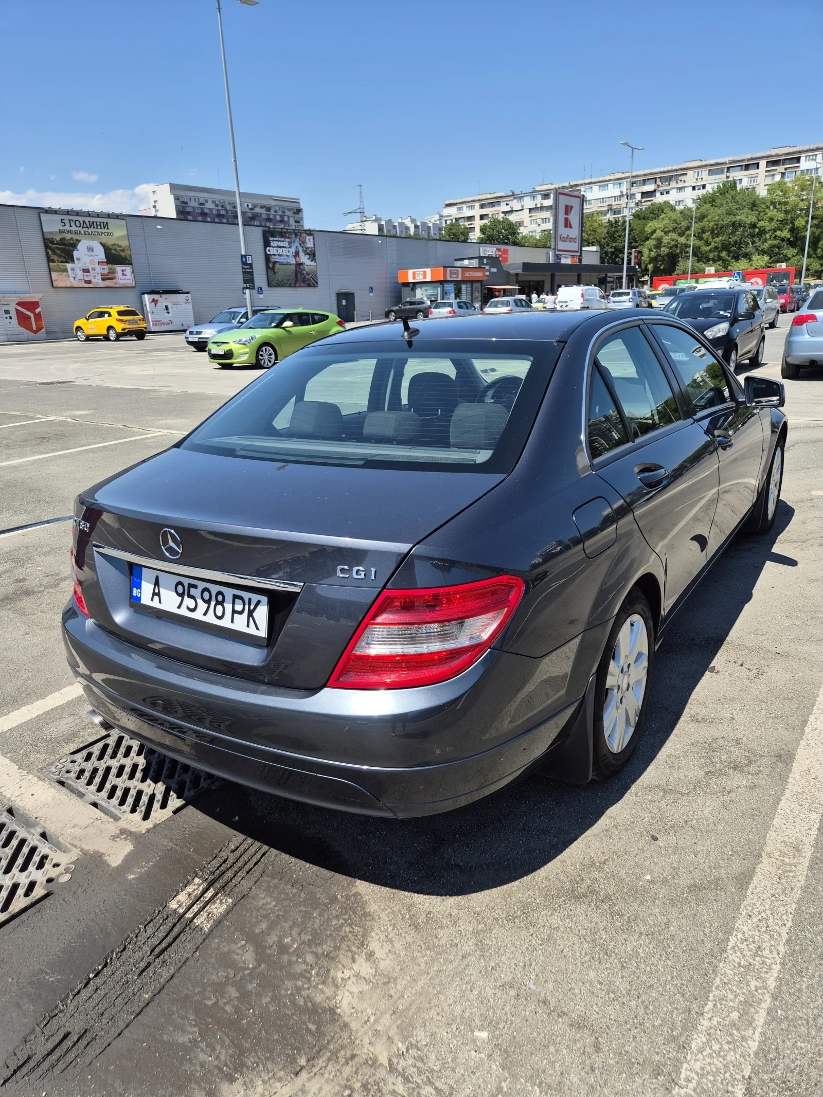 Mercedes-Benz C 180  - изображение 6