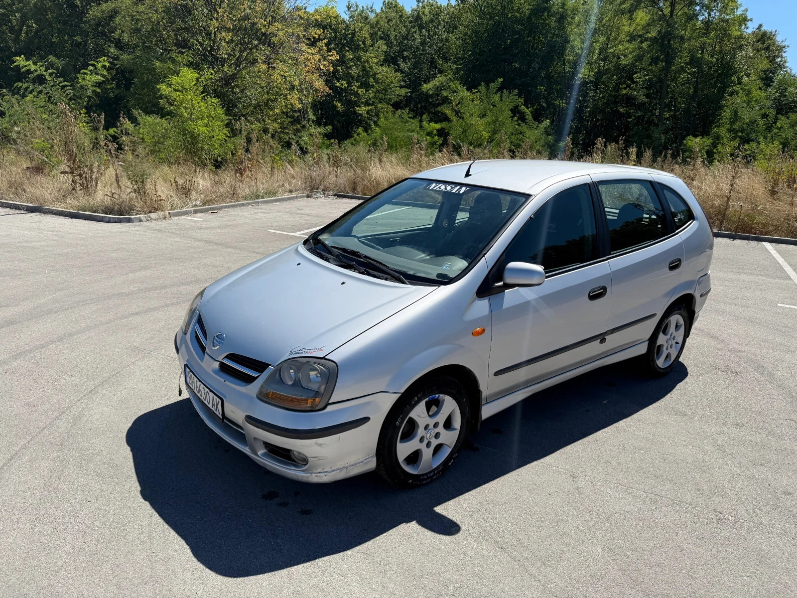 Nissan Almera tino 2.2 DCI - изображение 8