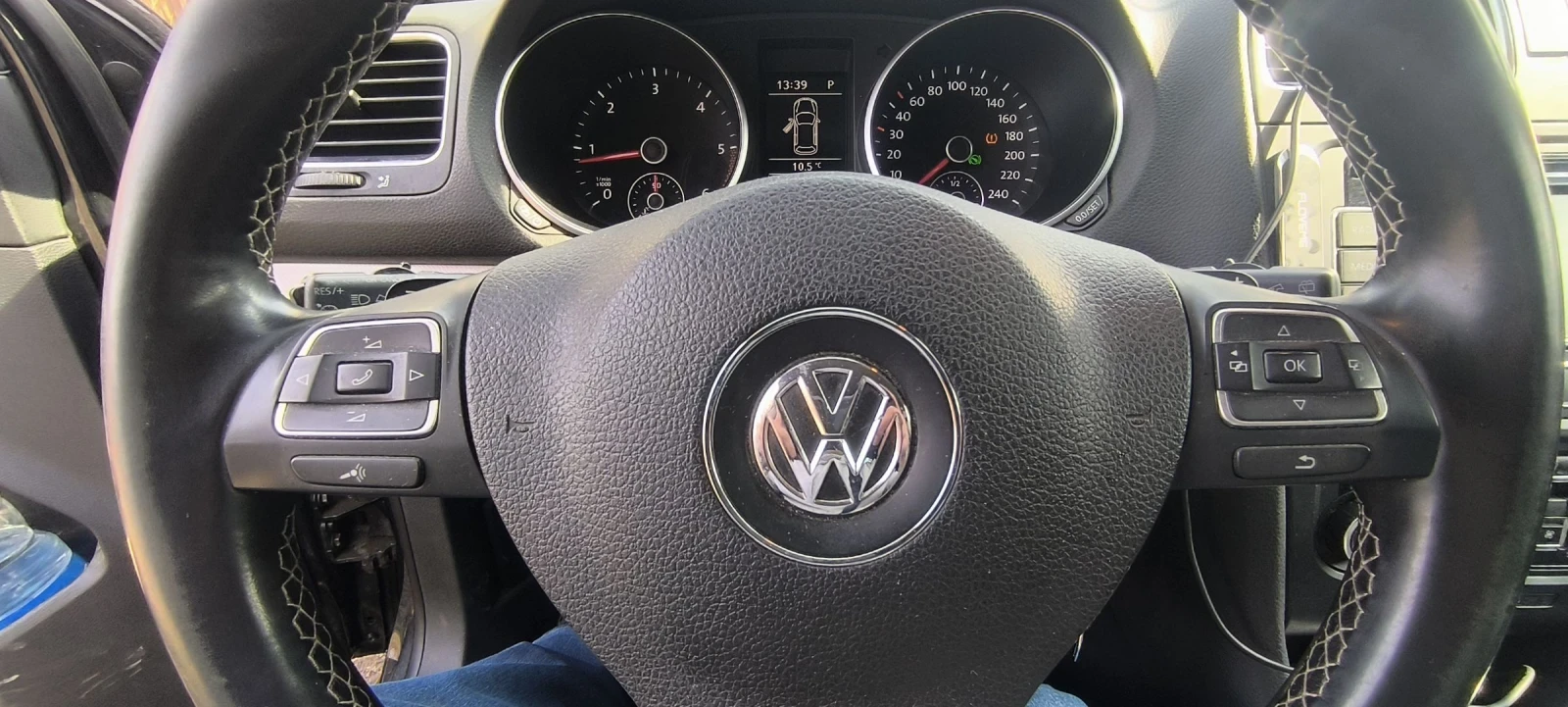 VW Golf  - изображение 7