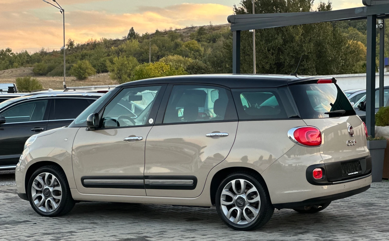 Fiat 500L LIVING* 6+ 1* 1.6m-jet* TOP*  - изображение 4