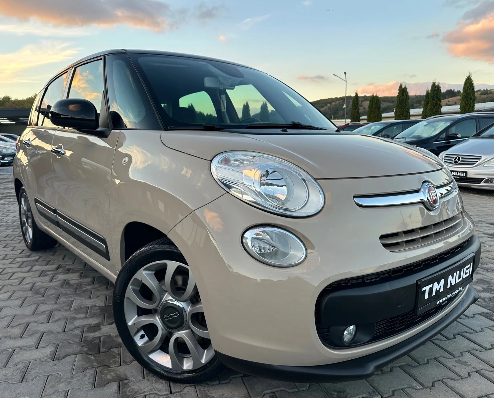 Fiat 500L LIVING* 6+ 1* 1.6m-jet* TOP*  - изображение 2