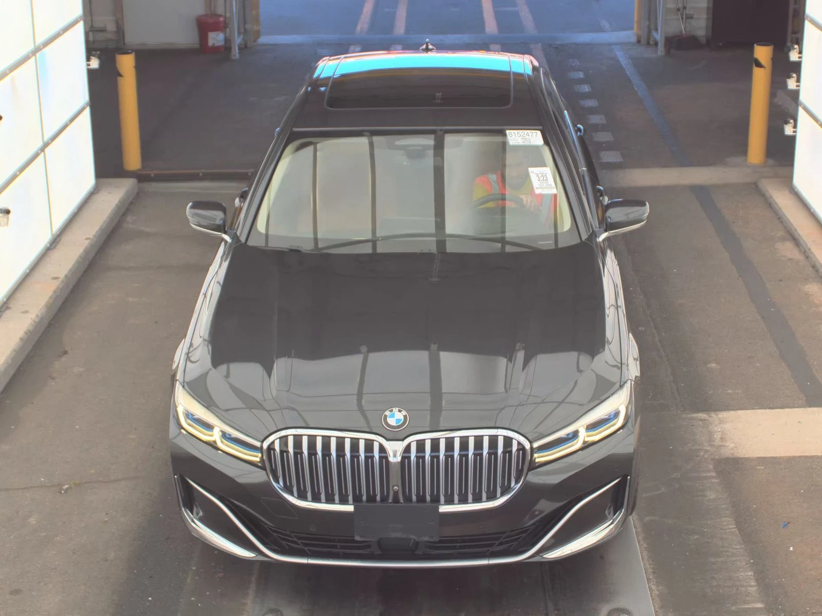 BMW 750 xDRIVE 50I* INDIVIDUAL*  - изображение 2