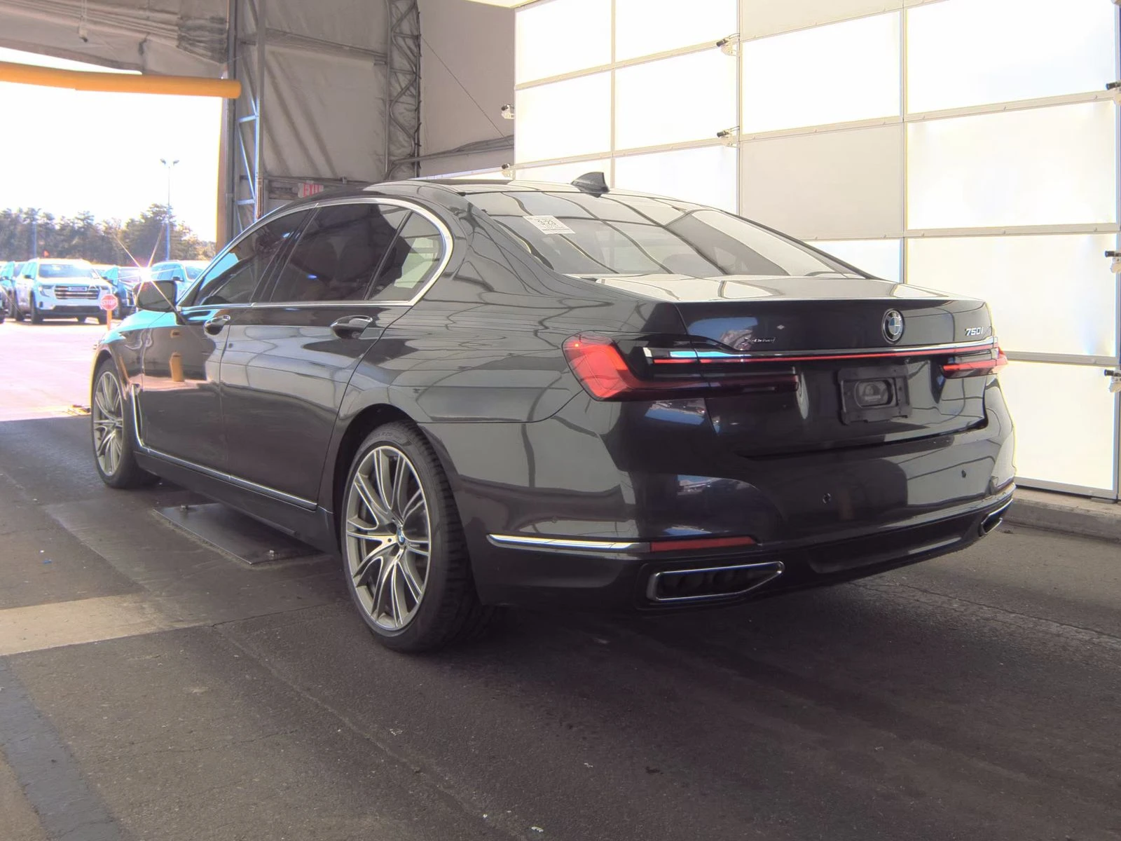 BMW 750 xDRIVE 50I* INDIVIDUAL*  - изображение 6