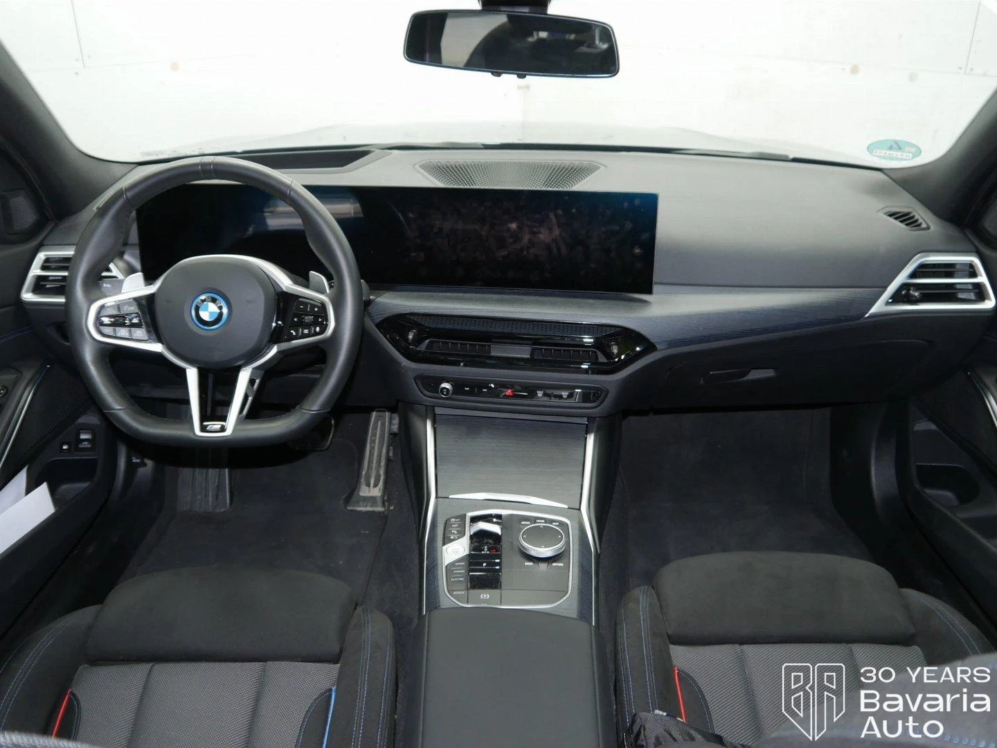 BMW 330 e Touring M Sport Paket Sportautomatic | Mobile.bg   6