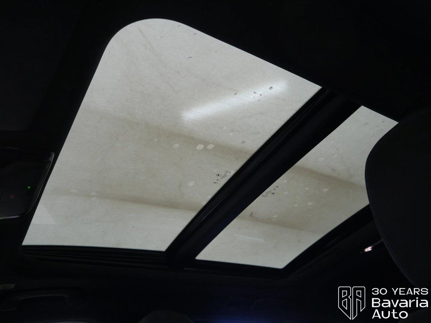 BMW 330 e Touring M Sport Paket Sportautomatic | Mobile.bg   9